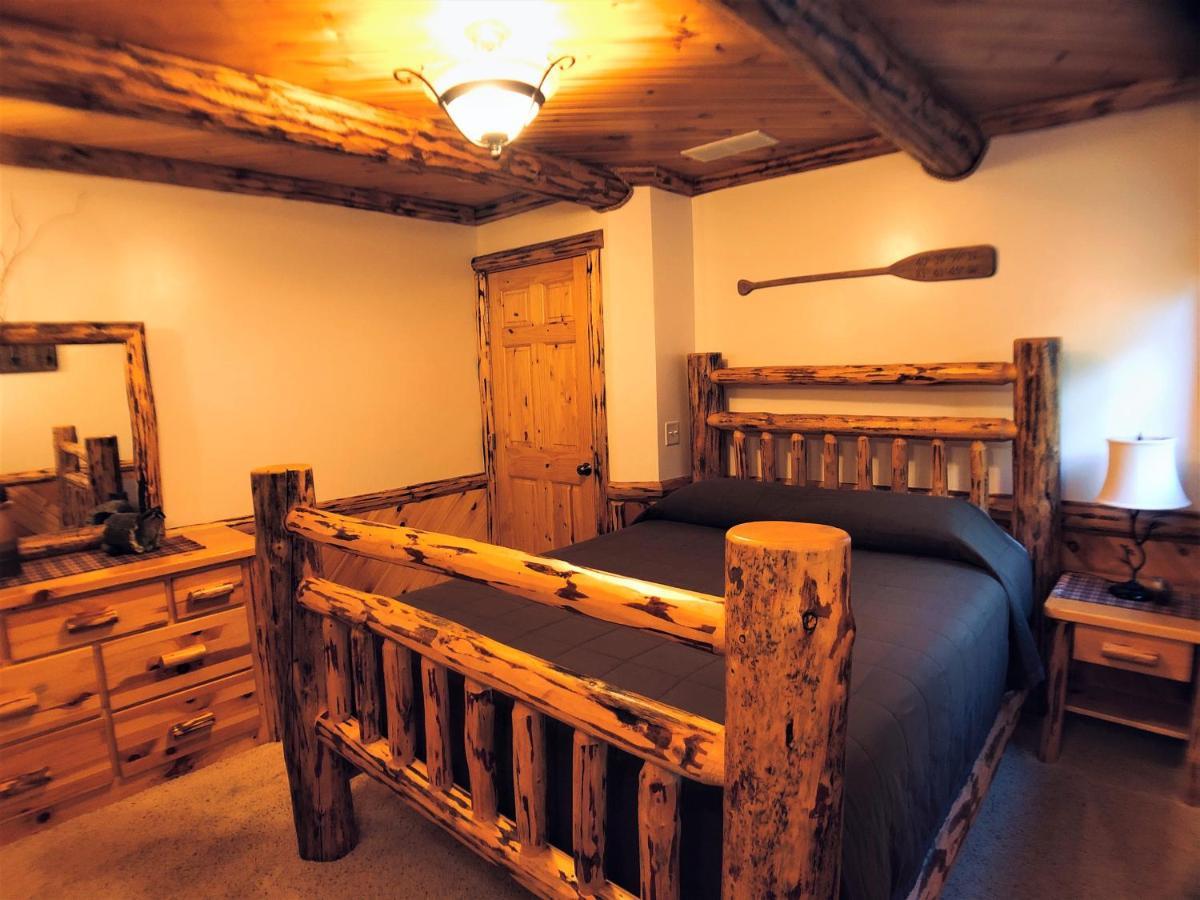 Sojourner'S Lodge & Log Cabin Suites Dundee Exterior foto
